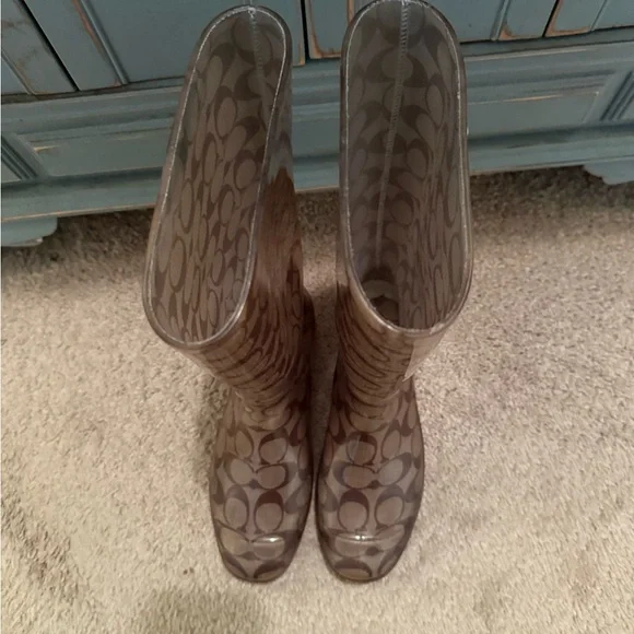 Authentic Coach logo 7 tall Brown Patterned Rain Boots $198 - Picture 3 of 8
